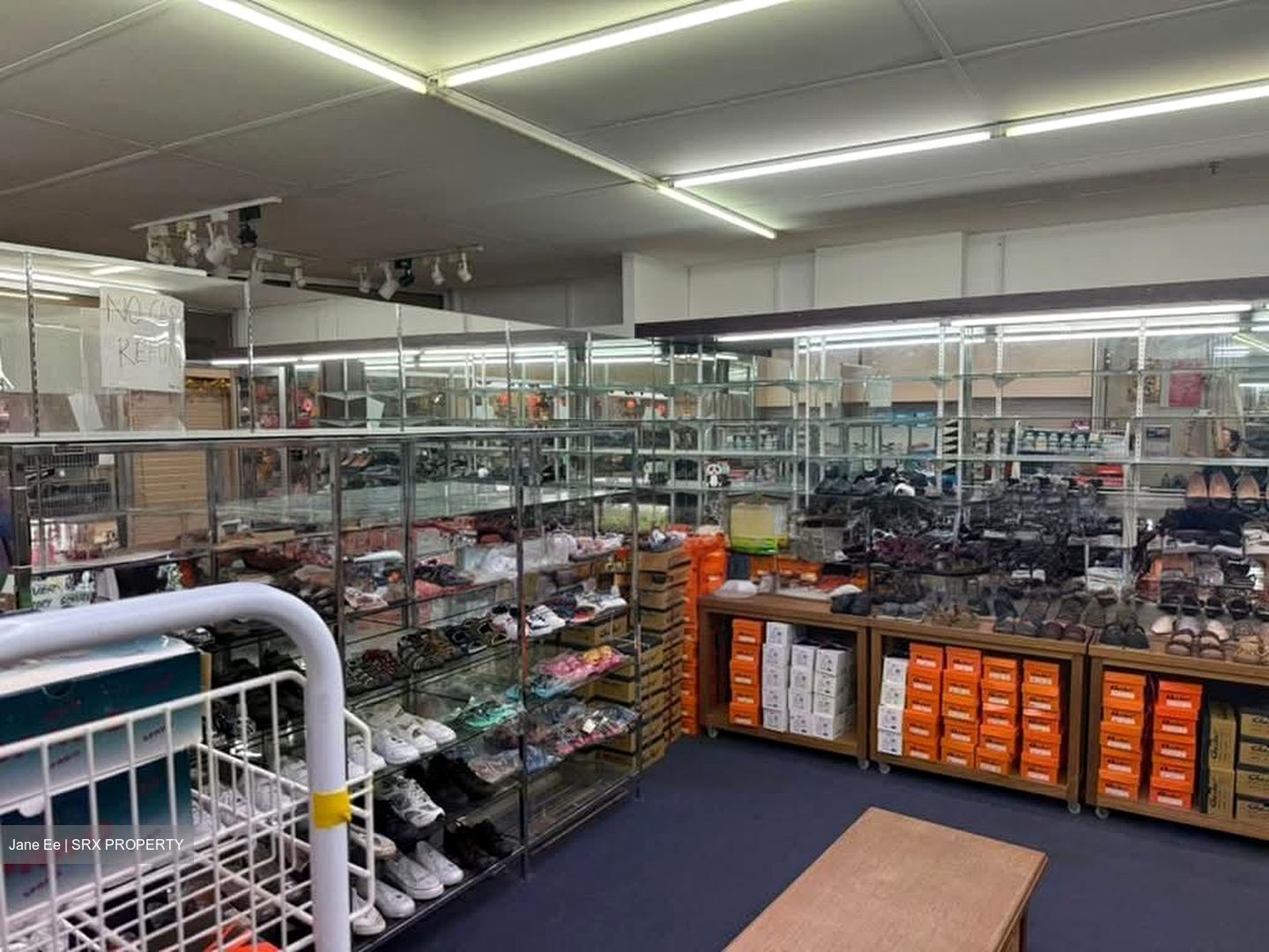 Holland Road Shopping Centre (D10), Retail #572109861